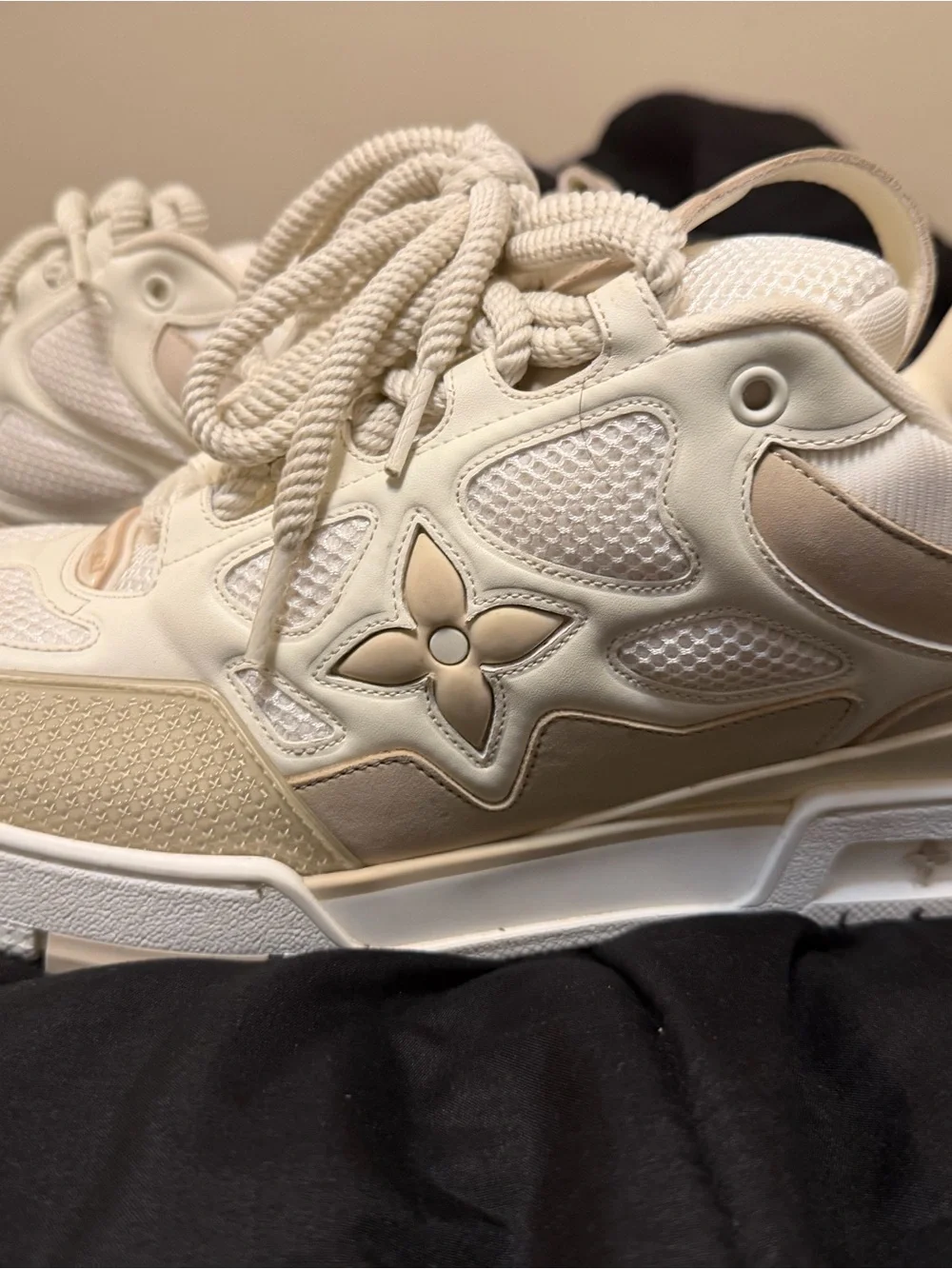 Louis Vuitton Cream & Beige Low-Top Sneakers